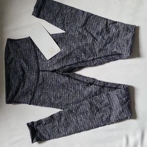 Lululemon Wunder Under Pants, Size 2, Pique